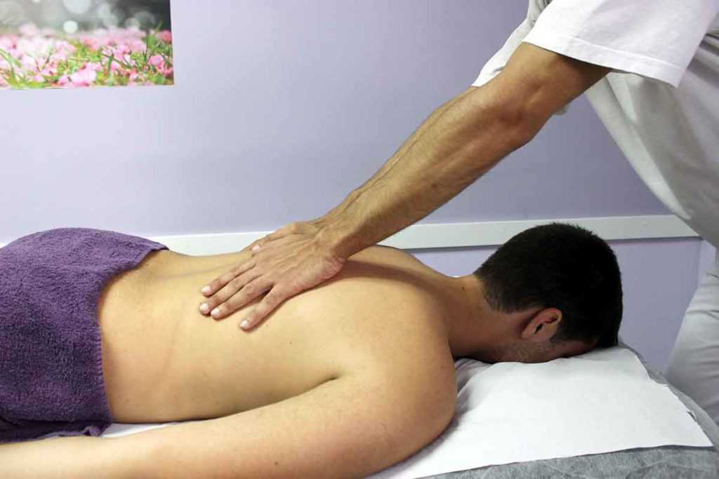 Wellness Antiaging Tipps Massageliege Wellnessliegen