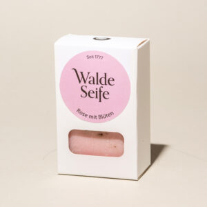 Rosen Seife mit Blüten handgeschöpft