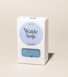 Lavendel Seife mit Lavendelblüten handgeschöpft